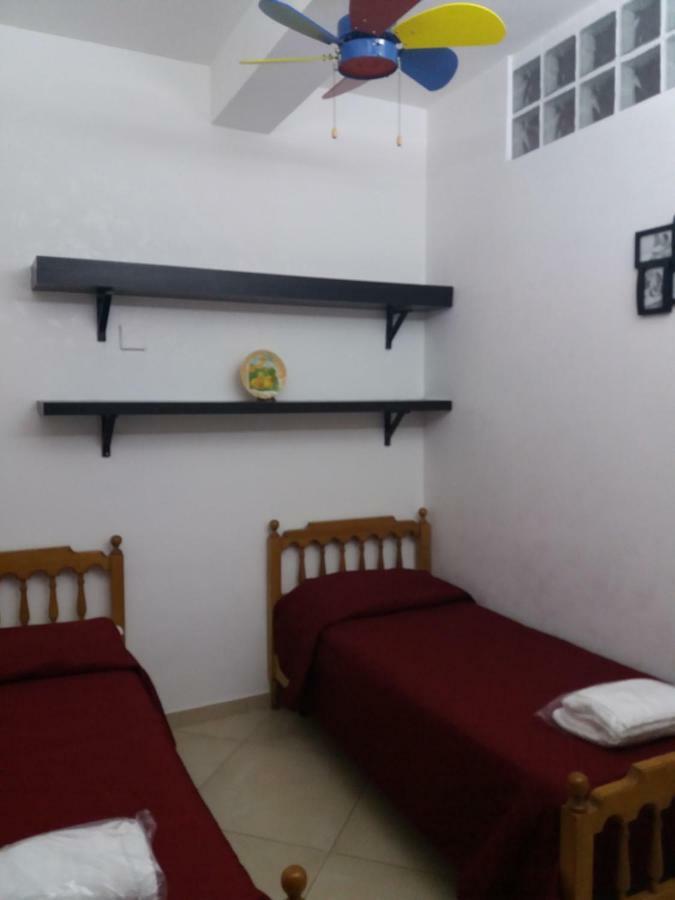 מנפרדוניה Le Cisterne Holiday Home מראה חיצוני תמונה